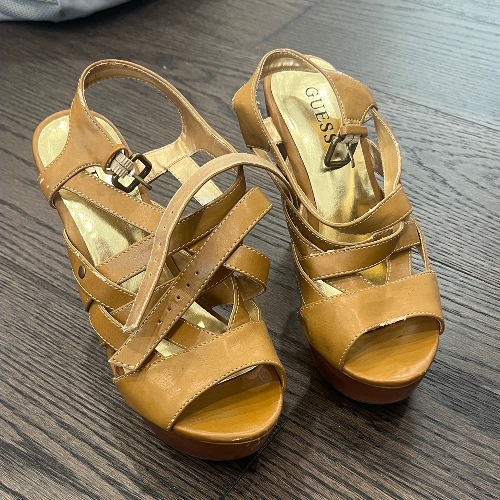 Guess Women's Gold and Tan Platform Sandals